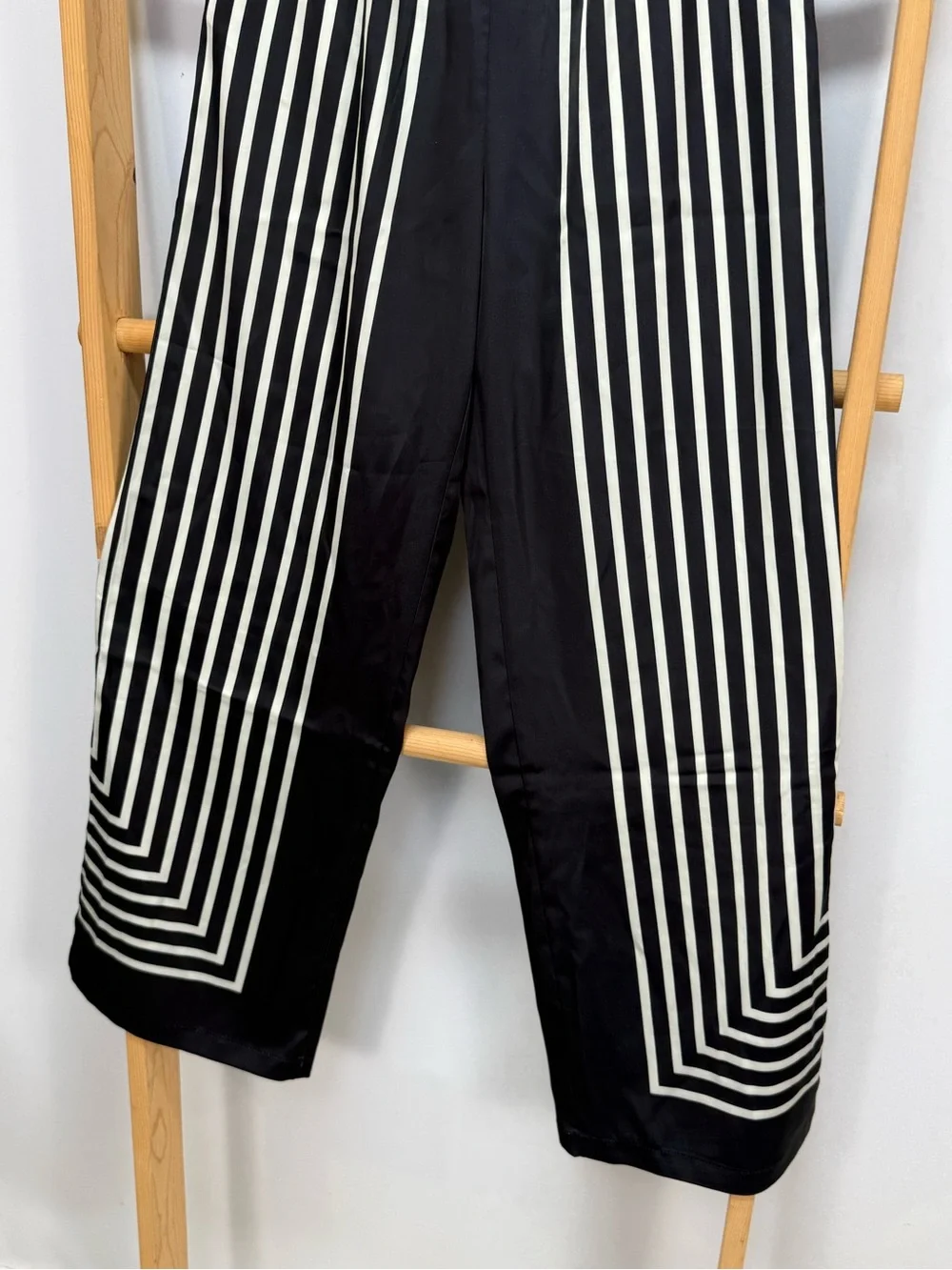 COMMENSE Black & White Striped Wide-Leg Pants size S
